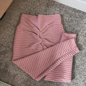 Pink leggings